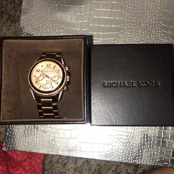 Michael Kors Rose Gold watch - Picture 1 of 6